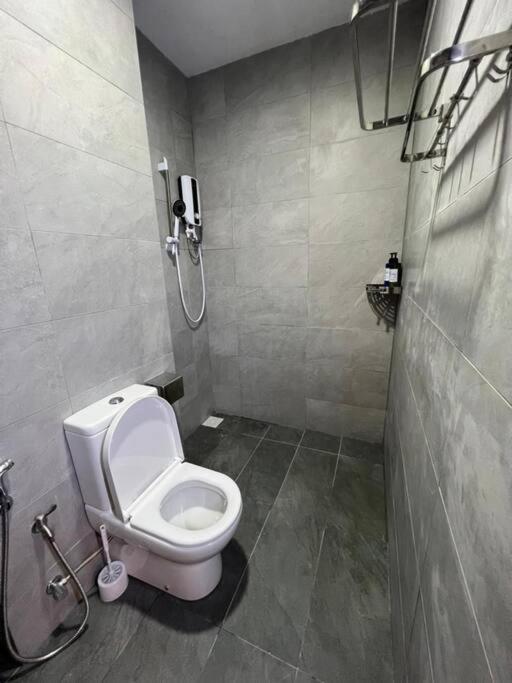 Elegant Armadale With Pool At Galacity Apartment *